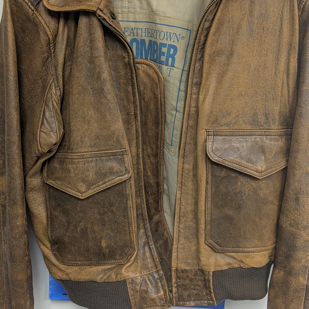 Men's Leathertown '88 Distressed Brown Leather‎ Bomber Jacket Size L/42 - Picture 14 of 16